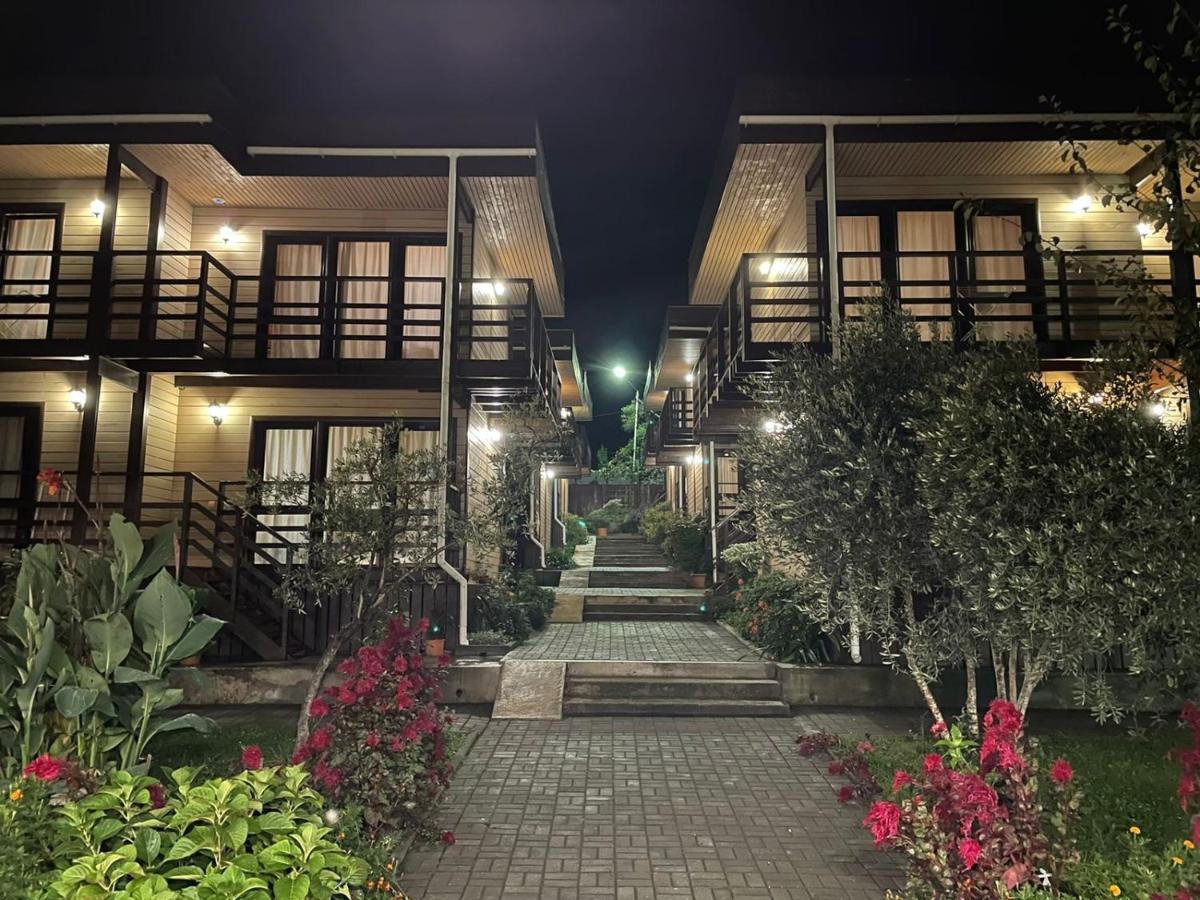 Hotel Eco Village New Athos Extérieur photo
